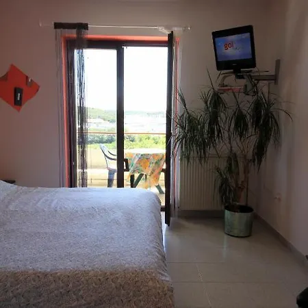 Borghese Apartment *