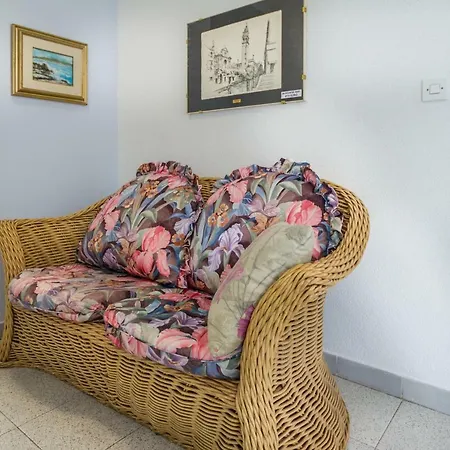 Borghese Apartamento Pula