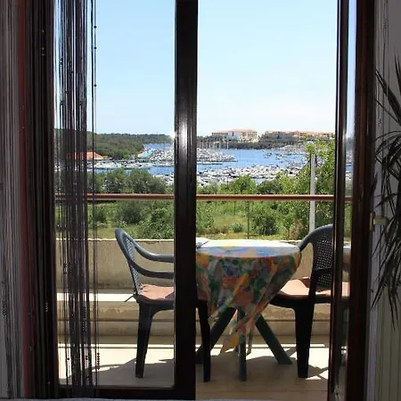 贝佳斯公寓 普拉