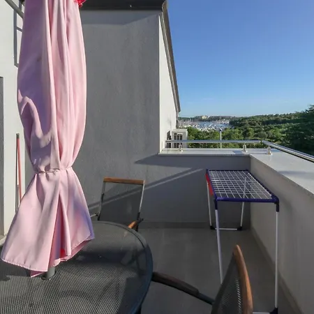 Borghese Appartement Pula