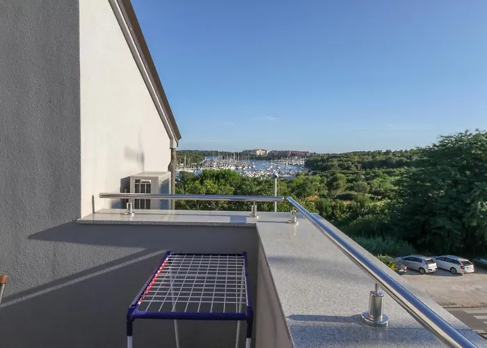 Borghese Appartement Pula